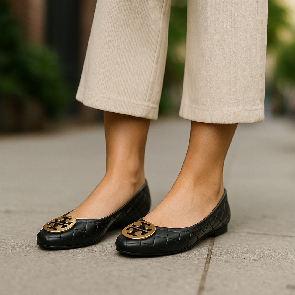 Tory Burch Women’s Ballet Flats Shoes Black Quilted Leather Size 6.5 M Pre-Owned - Picture 3 of 11